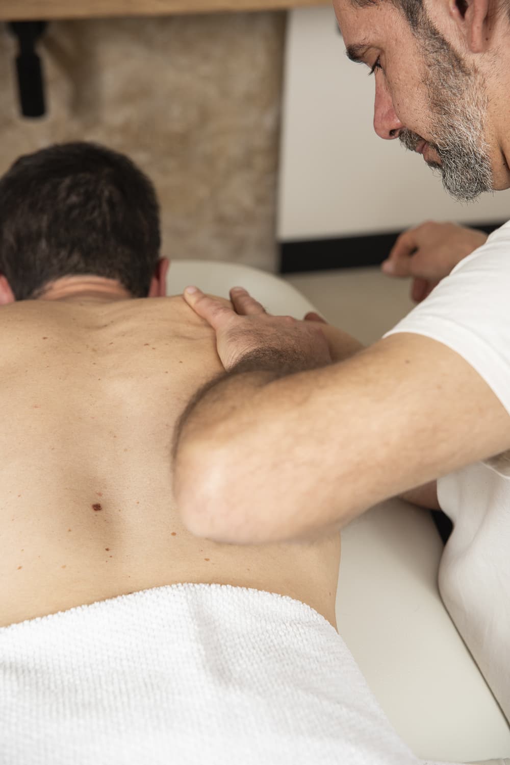 clinica fisioterapia y osteopatia malaga