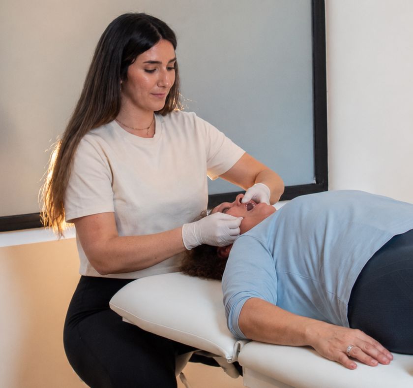 mejor fisioterapeuta bruxismo malaga